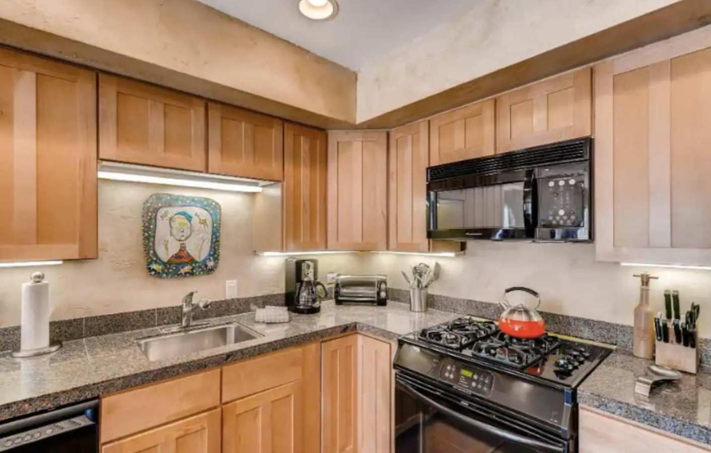 Best Location In The Heart Of Lions Head, Ski Lockers, Jacuzzi And Pool Вейл Екстериор снимка