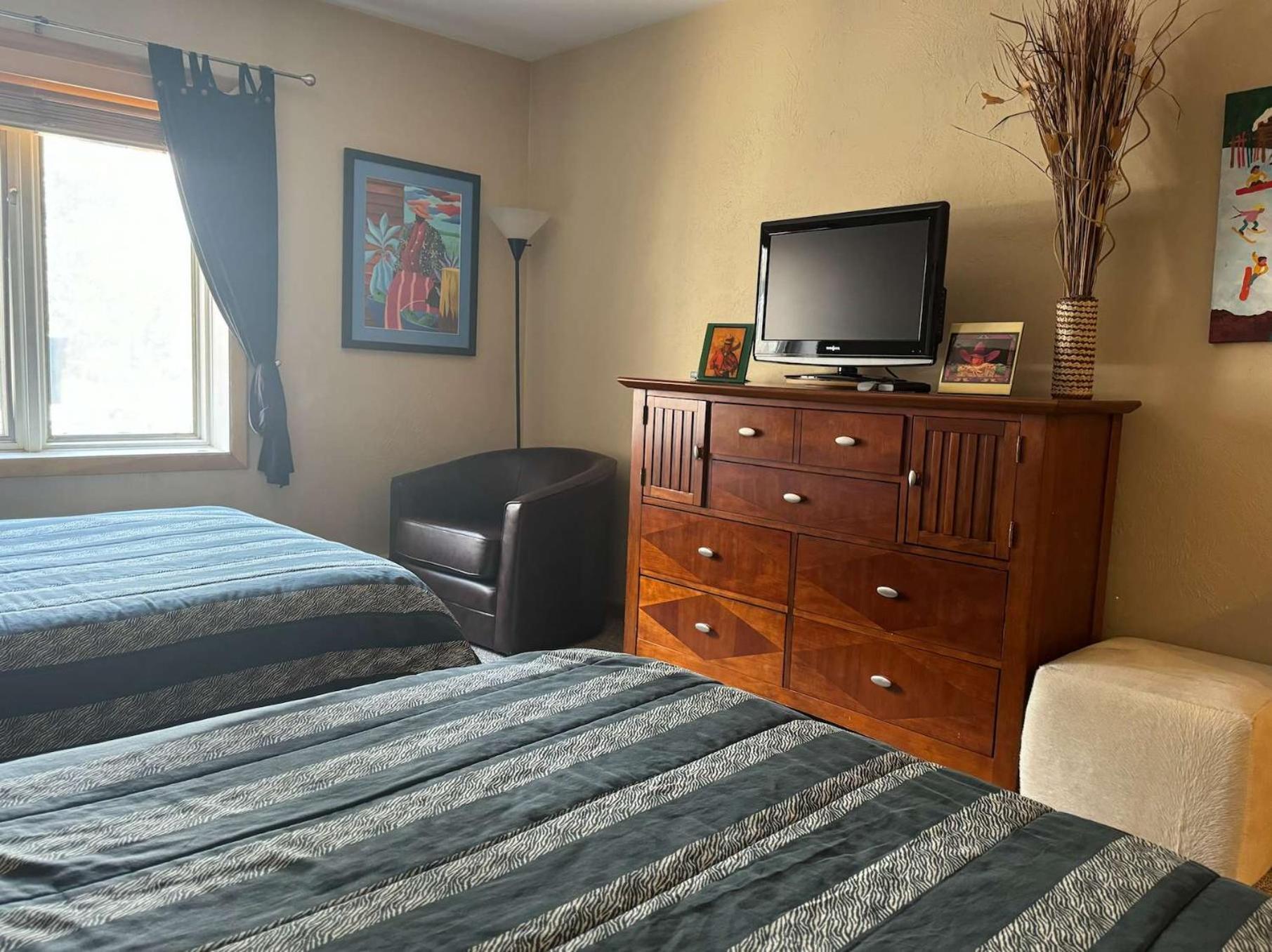 Best Location In The Heart Of Lions Head, Ski Lockers, Jacuzzi And Pool Вейл Екстериор снимка