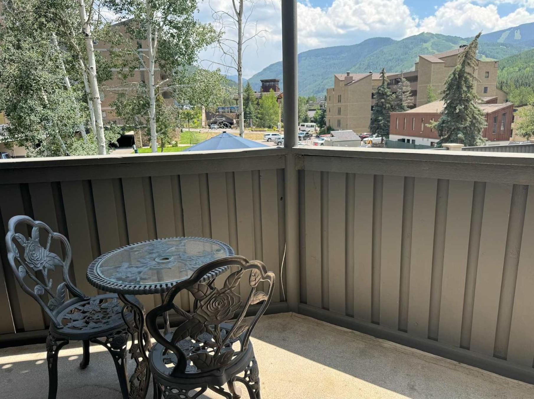 Best Location In The Heart Of Lions Head, Ski Lockers, Jacuzzi And Pool Вейл Екстериор снимка